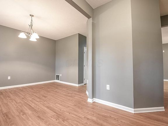 5th image of 4051 Peregrine Pass Dr