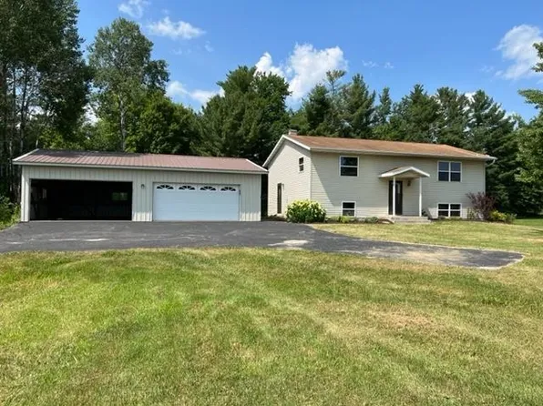 N7076 County Road U, Weyauwega, WI 54983