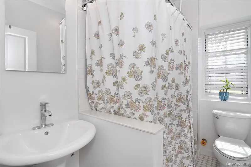 Thumbnail 16