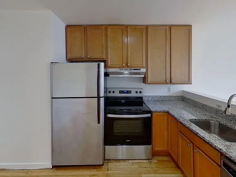 Mount Vernon Apartments — Photo 13
