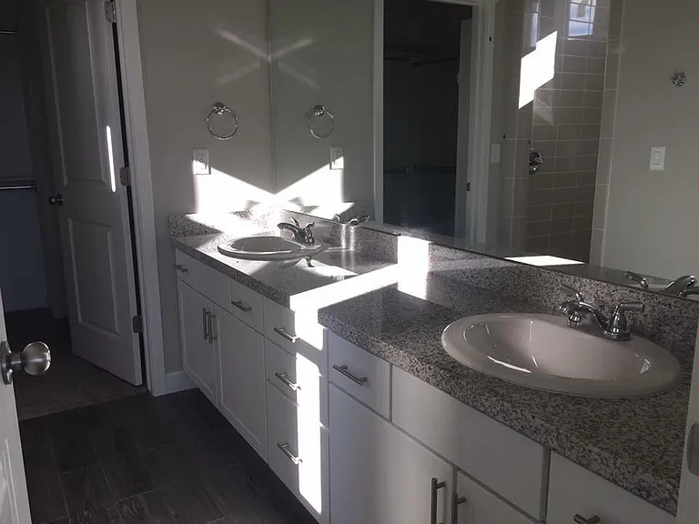 1181 S Meadow Walk Ln — Photo 4