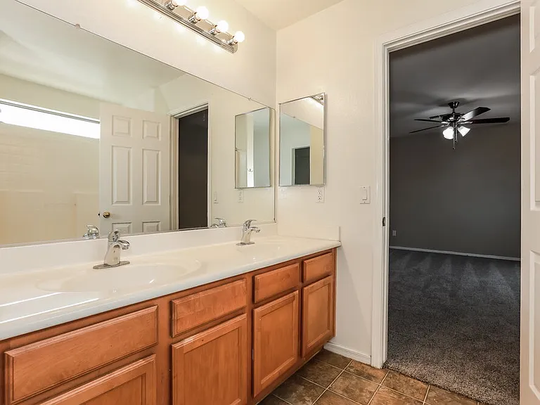 3855 W Belle Ave — Photo 12