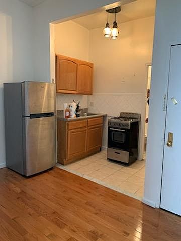 1st image of 137 Evergreen Ave #Aa2
