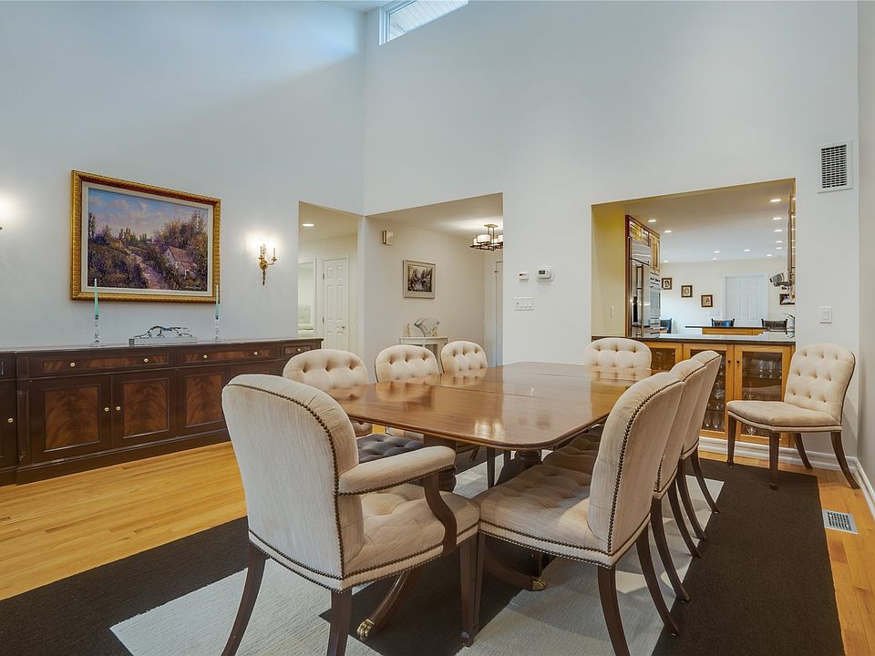 268 Sparrow Dr Manhasset, NY, 11030 Apartments for Rent Zillow