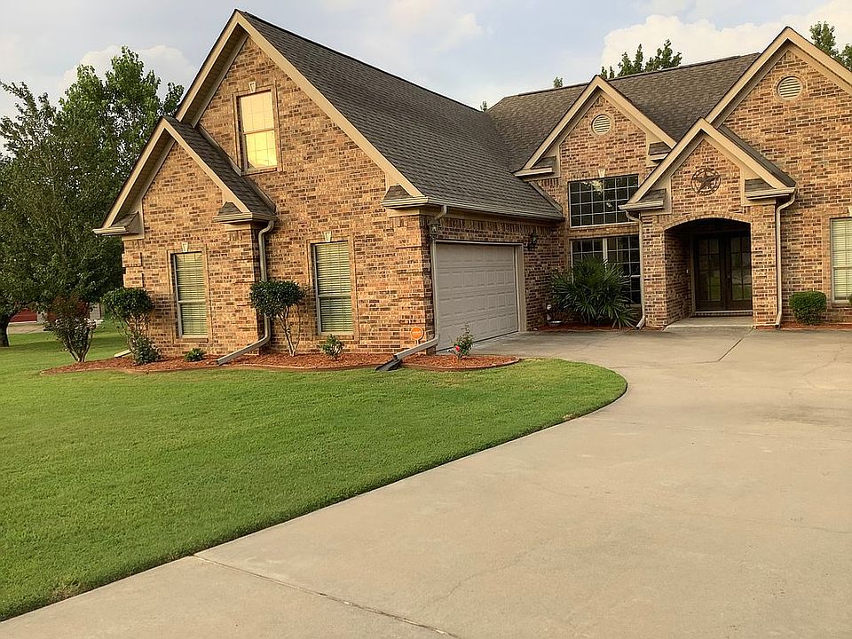 1st image of 6 Stonewall Cir