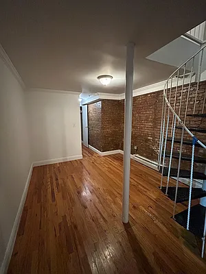 Rented by Outpost Brokerage LLC | media 11