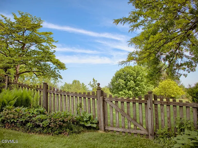 195 Fairmount Dr — Photo 19