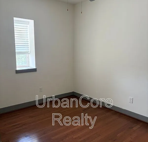 1400 N Arthur Ashe Blvd #208 — Photo 17
