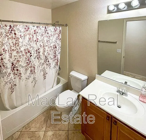 23143 W Lasso Ln — Photo 16