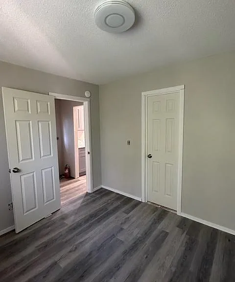 9253 SW Terwilliger Blvd — Photo 11