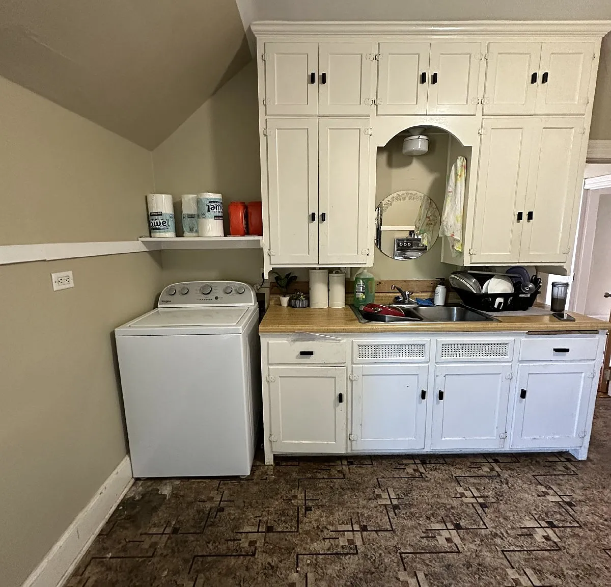 2 bed, 1.0 bath, 950 sqft, $425 — Photo 3