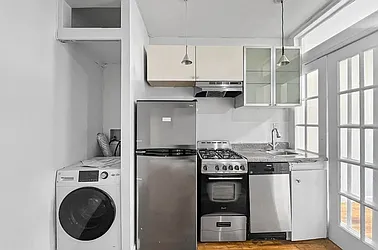 Rented by Living New York