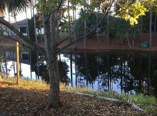 44 Raleigh Dr, Palm Coast, FL 32164