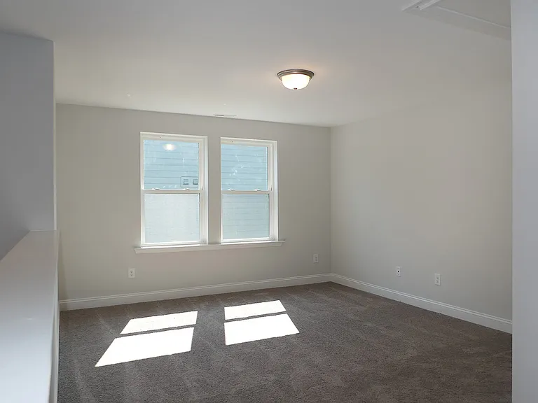 117 Deardom Way — Photo 15