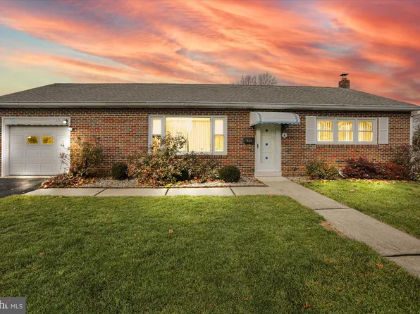 438 Edison St, Wernersville, PA 19565