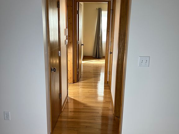 5th image of 320 E 57th St #1S