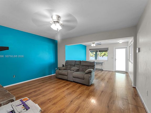 5th image of 27205 SW 162nd Ct