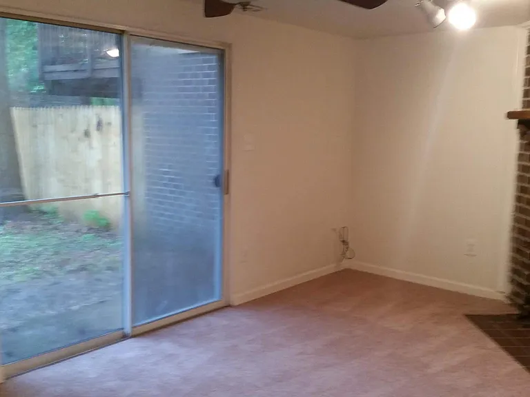 31 Beaver Oak Ct — Photo 3