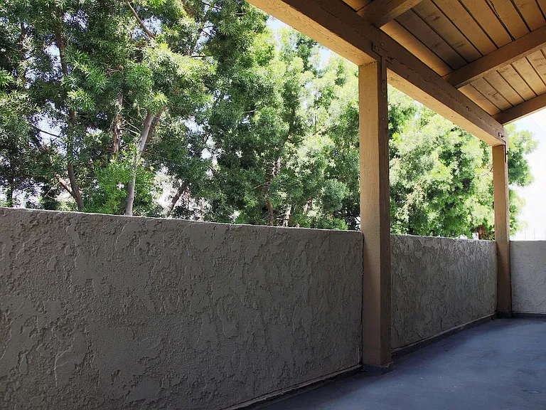 San Carlos Apartment Homes — Photo 14