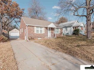 1620 Nemaha St, Lincoln, NE 68502
