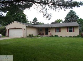 602 Raeburn Rd, Eaton Rapids, MI 48827