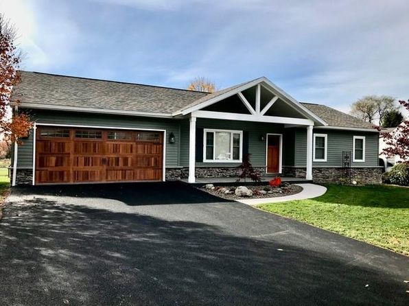 166 Hemlock Ln