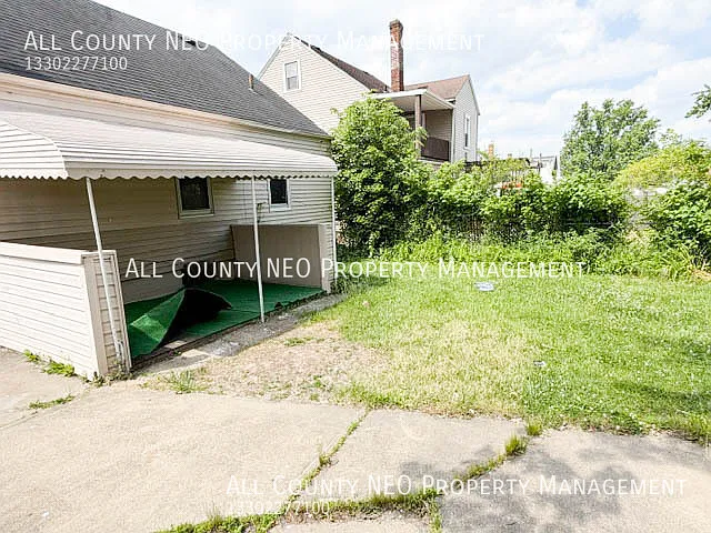 16409 Cloverside Ave — Photo 4