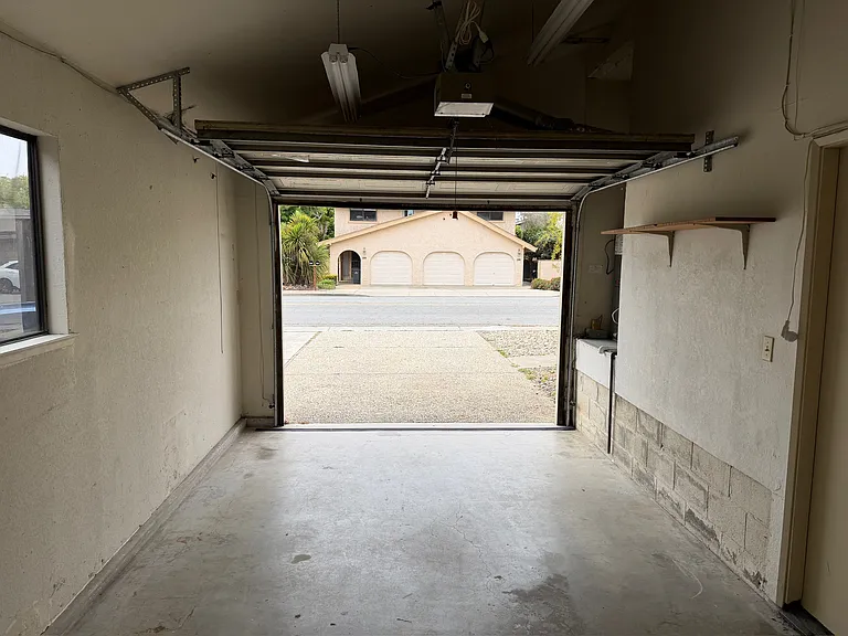 2069 Dolphin Dr — Photo 22