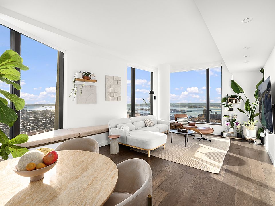 1st image of 11 Hoyt St #45H
