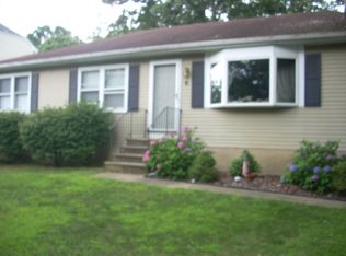 6 Kuzyk Rd, Cream Ridge, NJ 08514