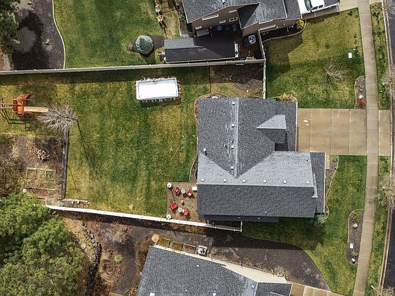 3rd image of 8710 N Rosebury Ln