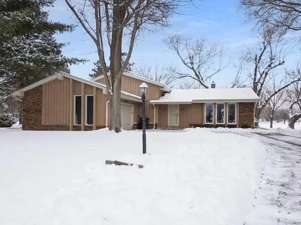 502 Homesteaders Retreat, Eagle, WI 53119