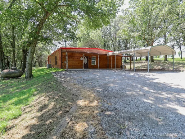 27300 E 330th Rd, Big Cabin, OK 74332