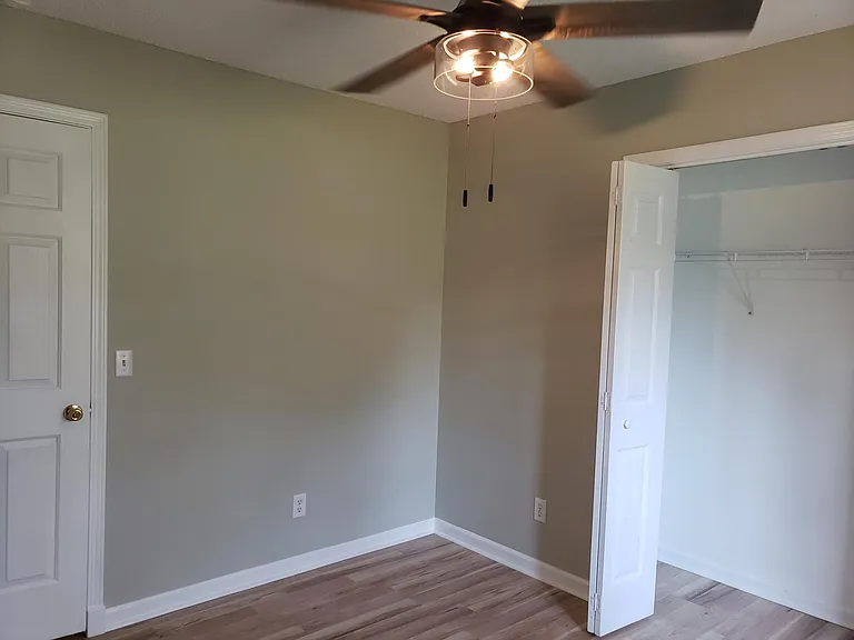 8017 Burdell Dr — Photo 24