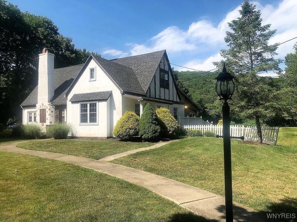 11457 E Corning Rd, Corning, NY 14830