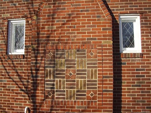 4th image of 72 Colvinhurst Dr