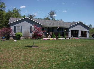 37 Slocum Dr, West Monroe, NY 13167