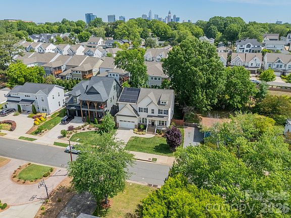 2nd image of 515 Greystone Rd