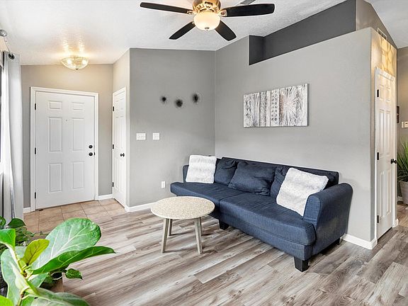 3rd image of 6027 Canis Ave NW