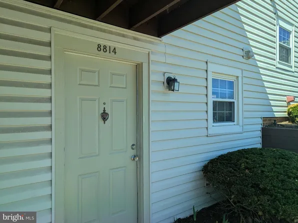 8814 Tanglewood Ln Unit 102, Manassas, VA 20110