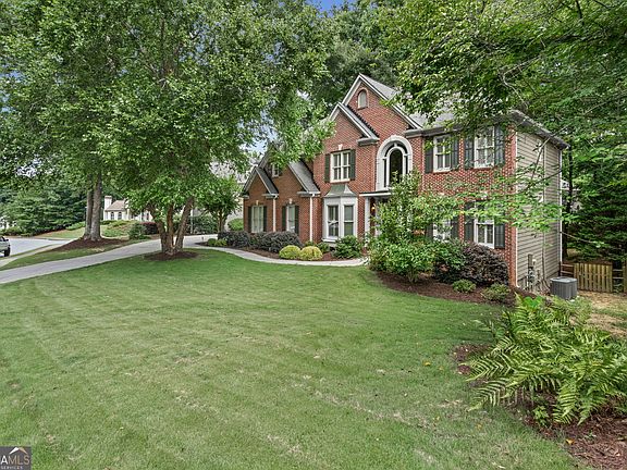 3rd image of 10565 Cauley Creek Dr