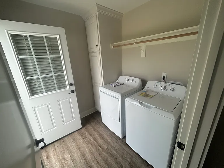 630 Casey Dr — Photo 6