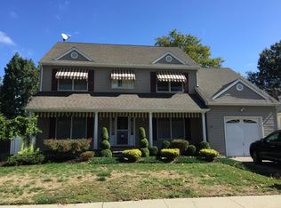 24 Pacific Ave, Middletown, NJ 07748