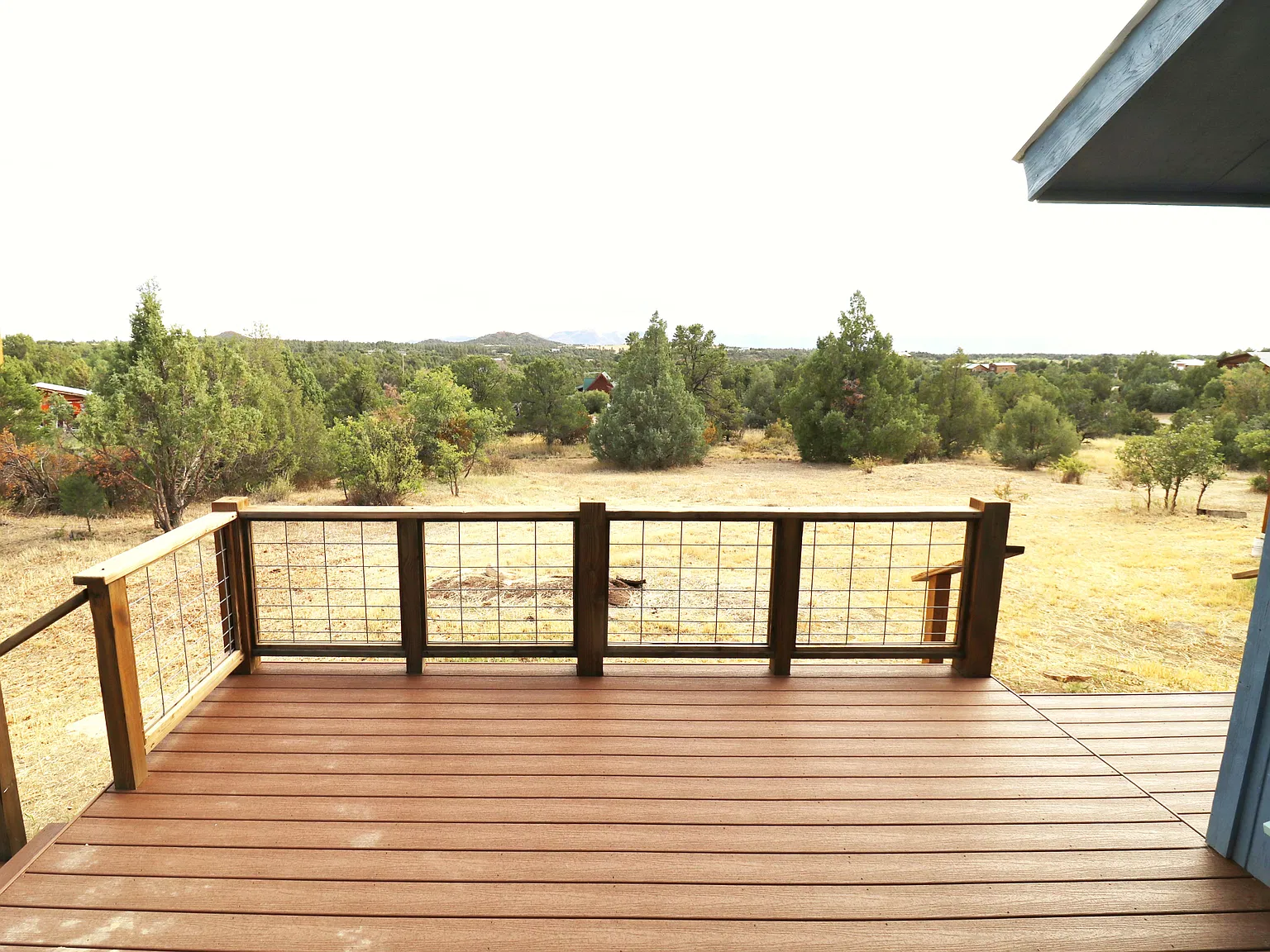 3 bed, 1948 sqft, $2,500 — Photo 3
