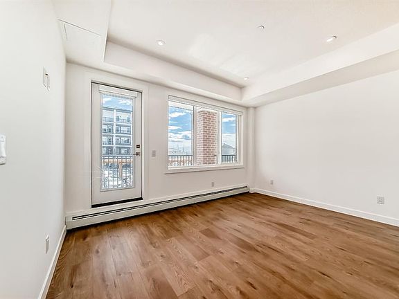 5th image of 44 S Skyview Pkwy NE #2301