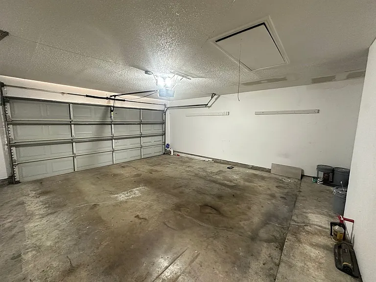 7814 Bob White Dr — Photo 31