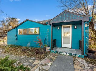 304 SE Deschutes Ave, Redmond, OR 97756