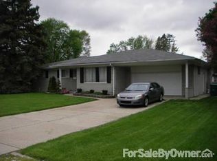 45647 Sterritt St, Utica, MI