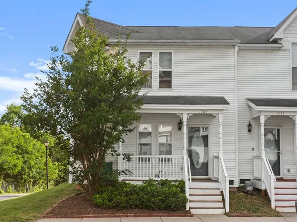 1280 Victorian Village Dr, Harrisonburg, VA 22802