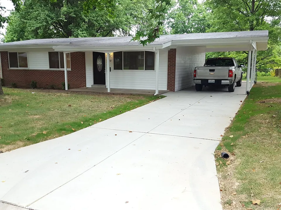 2432 Chartom Mar Dr